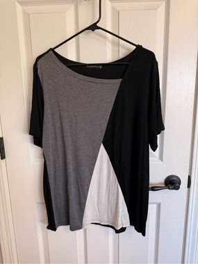 Sarin Mathews XL Black Gray Ivory Asymmetrical Colorblock top